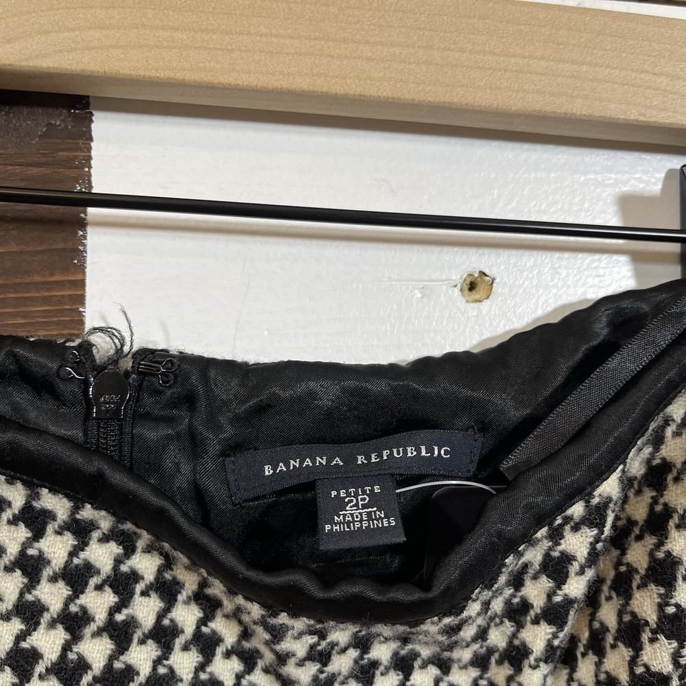 Banana Republic Women's Size 2P‎ Wool Mini Skirt Lined Dark Academia - Picture 3 of 4
